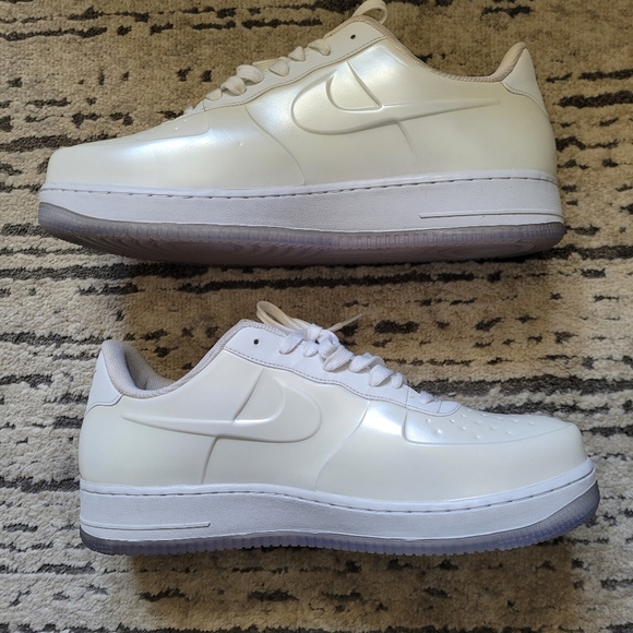 white foamposite air force 1